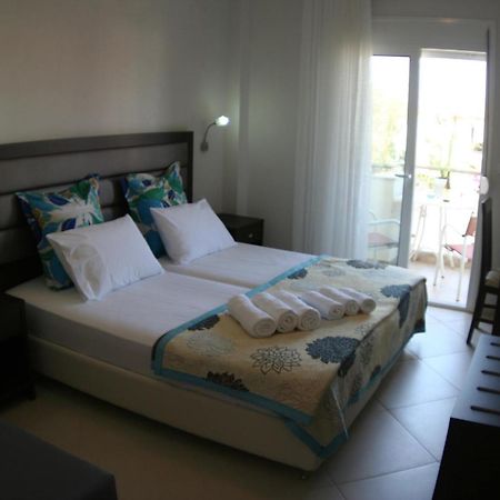 Mare D'Oro Apartment Sarti Exterior photo
